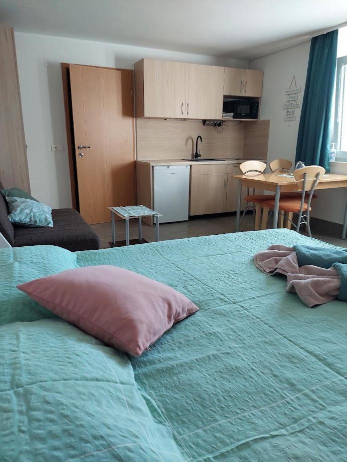 Studio Apartma Zirovnik Cerklje na Gorenjskem Eksteriør billede